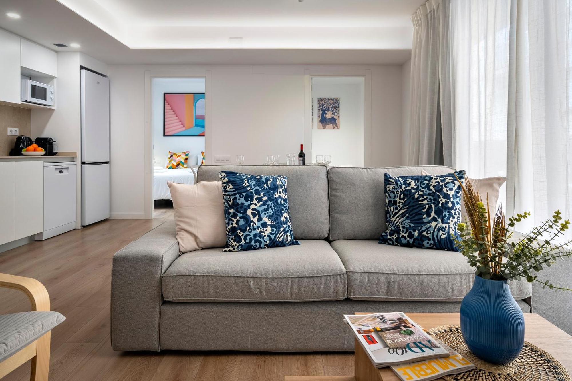 Habitat Apartments Teatre L'Hospitalet de Llobregat Extérieur photo